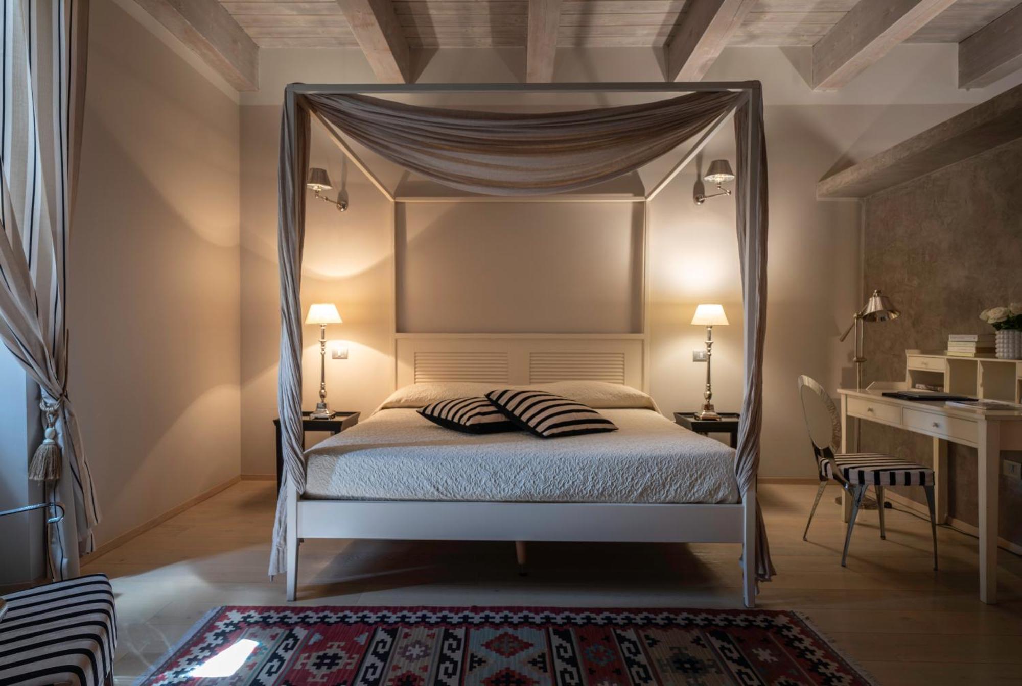 Hotel Residenza La Ceramica 파브리아노 외부 사진